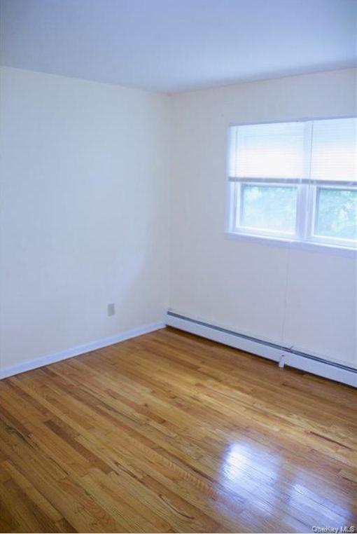 #5 photo, 10 Balder Court, Monroe , NY 10950