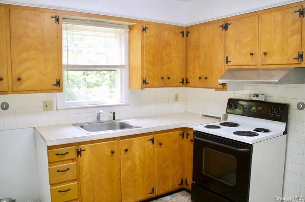 #9 photo, 10 Balder Court, Monroe , NY 10950