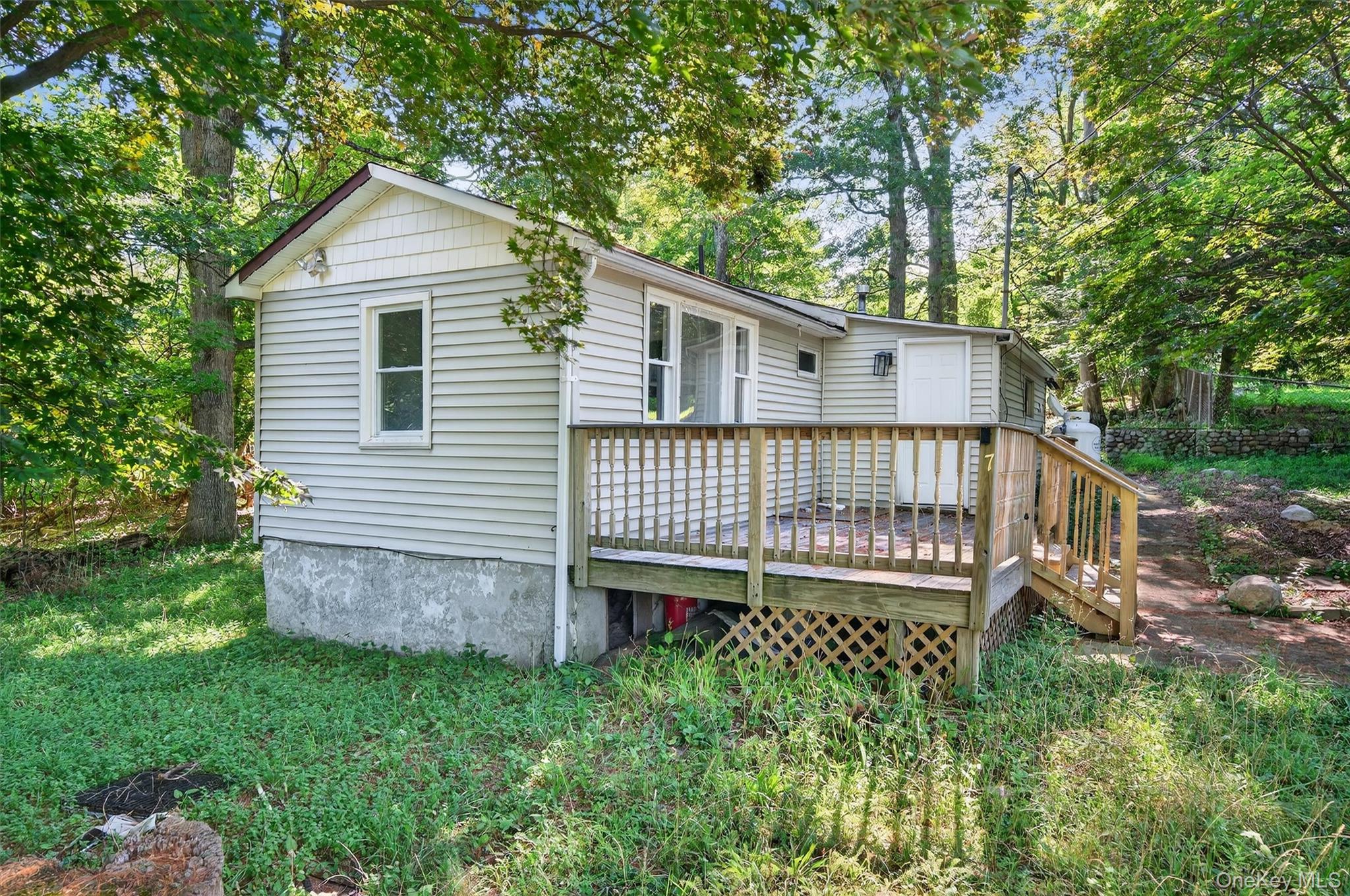 #2 photo, 17 Hide Away Lane, Bloomingburg , NY 12721