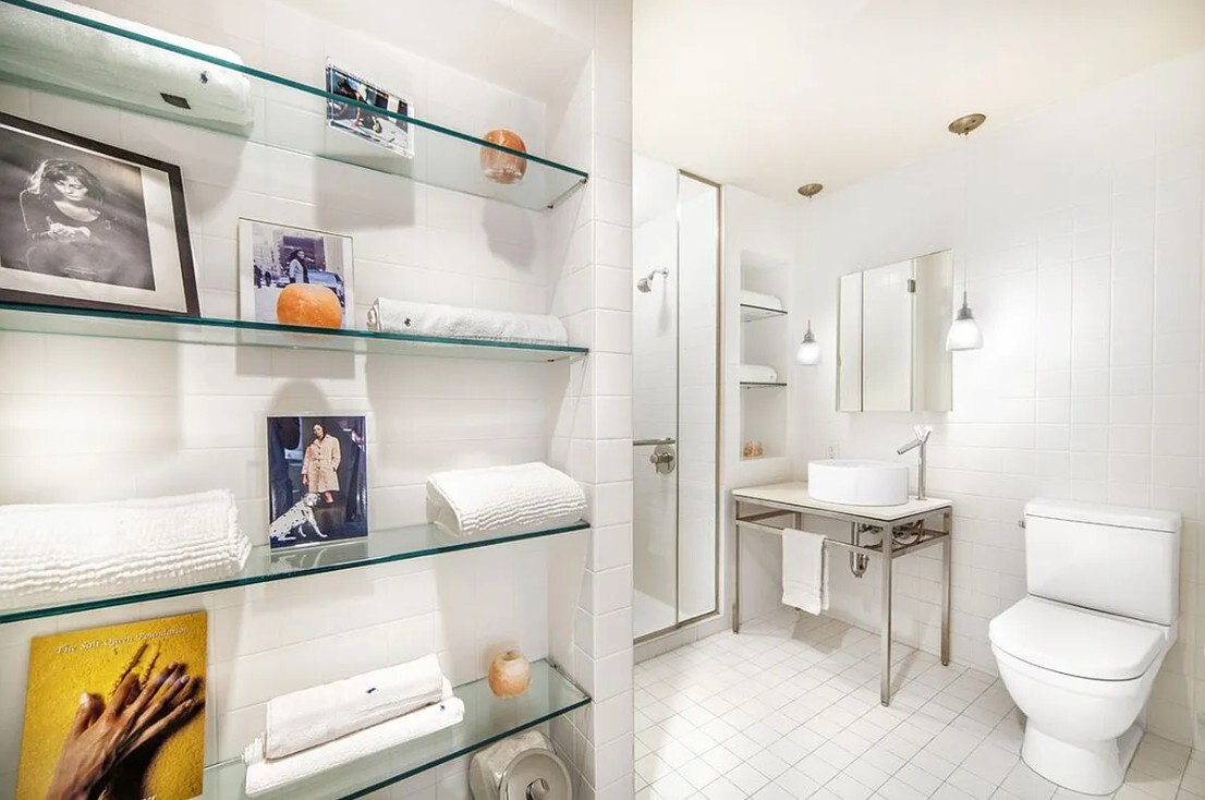 #18 photo, 15 BROAD Street, Financial District , NY 10005