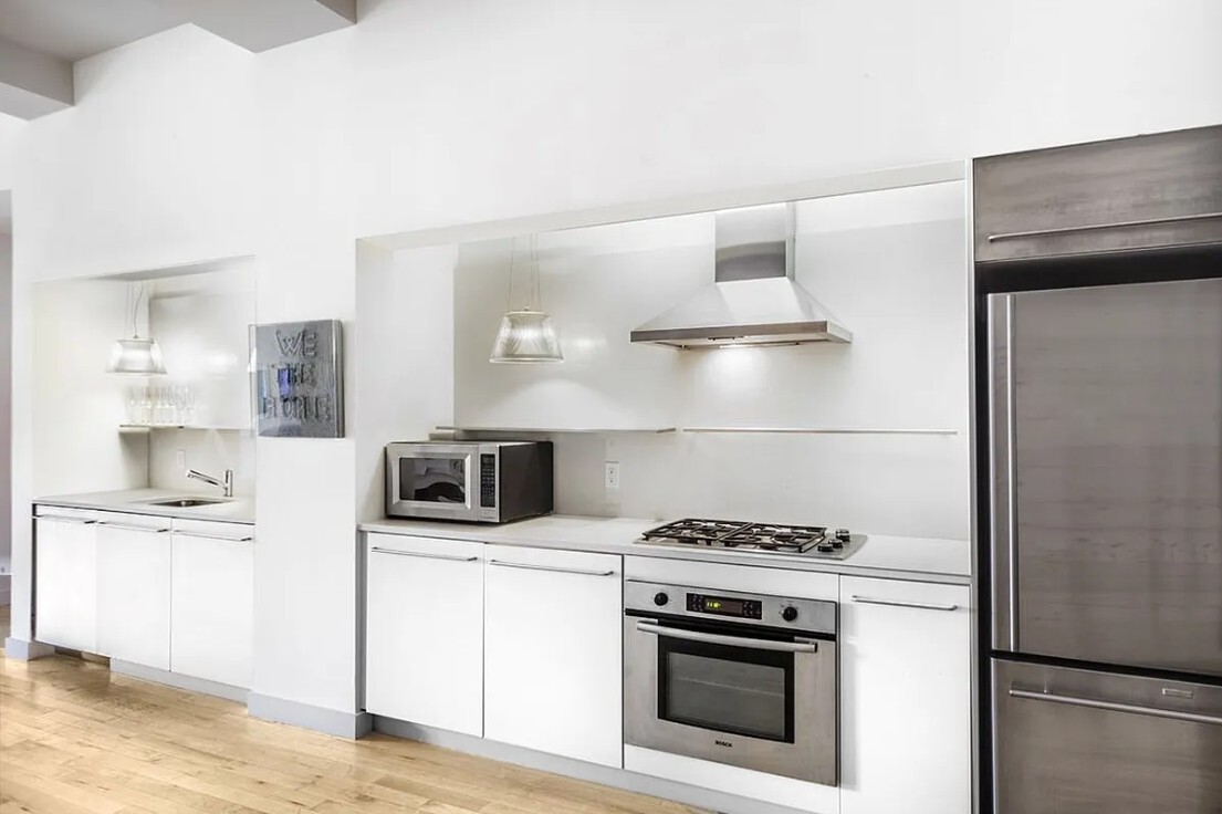 #5 photo, 15 BROAD Street, Financial District , NY 10005