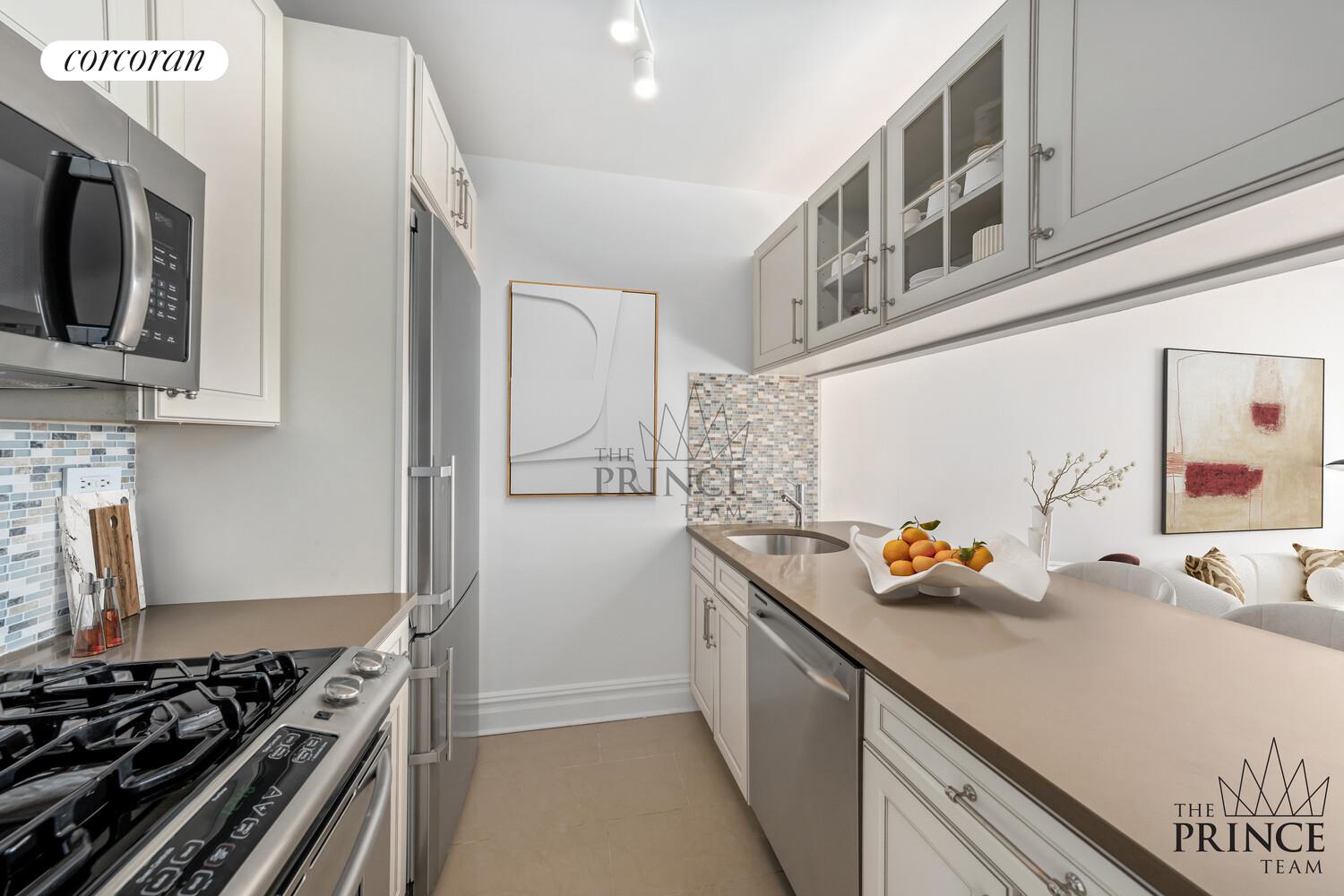 #4 photo, 380 RECTOR Place, Battery Park City , NY 10280