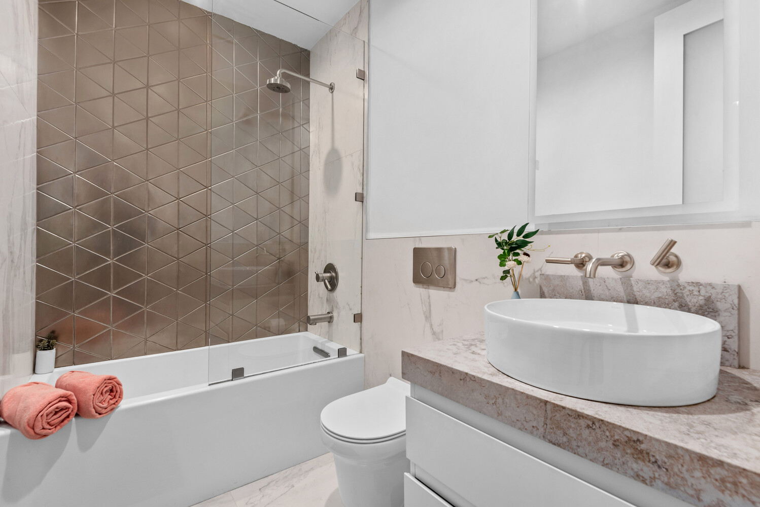 #11 photo, 18 MELROSE Street, Bushwick , NY 11206