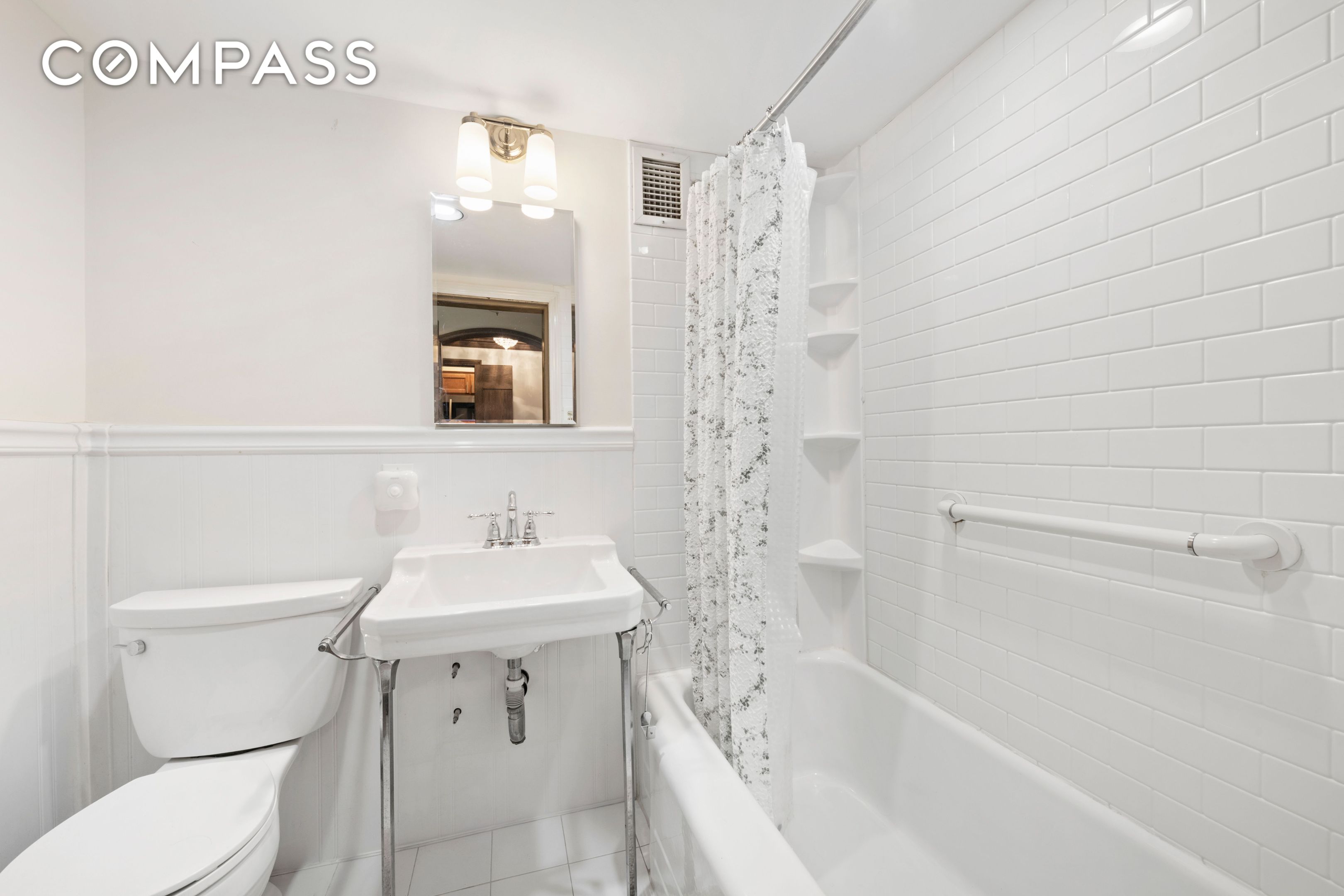 #13 photo, 110 E 57th Street, 曼哈顿 中城东区 Midtown East , NY 10022