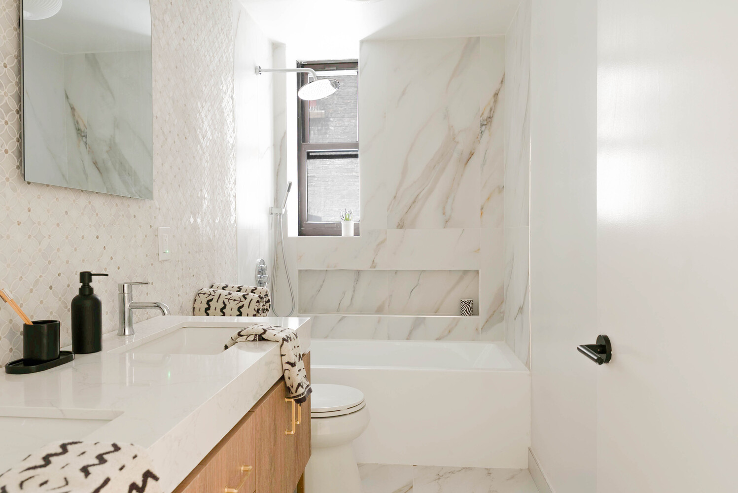 #8 photo, 310 W 99TH Street, Upper West Side , NY 10025