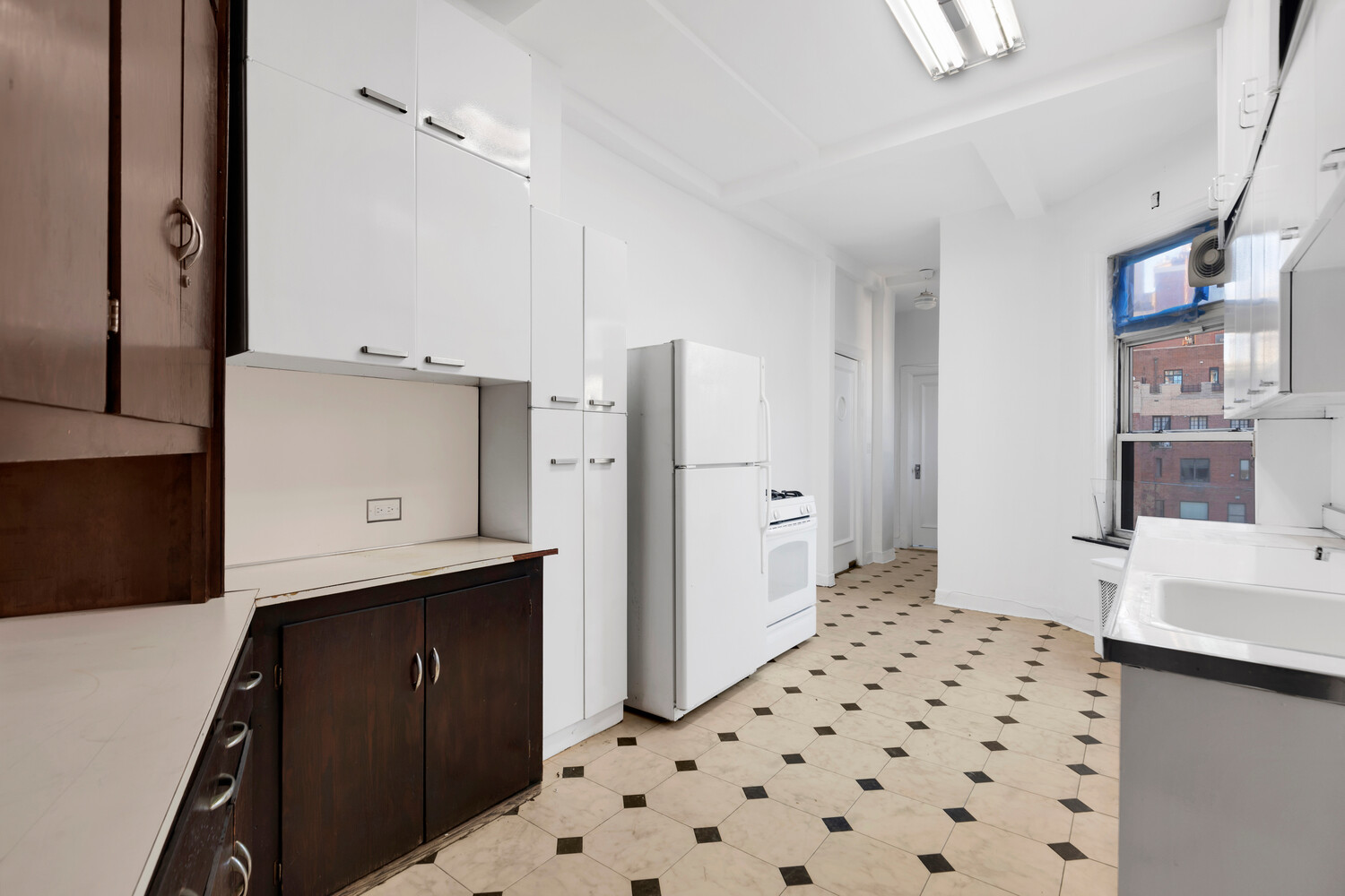 #5 photo, 156 E 79TH Street, 맨해튼 Lenox Hill , NY 10021