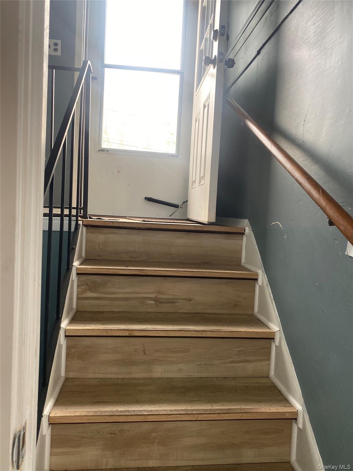 #19 photo, 12 Deer Lane, East Setauket , NY 11733