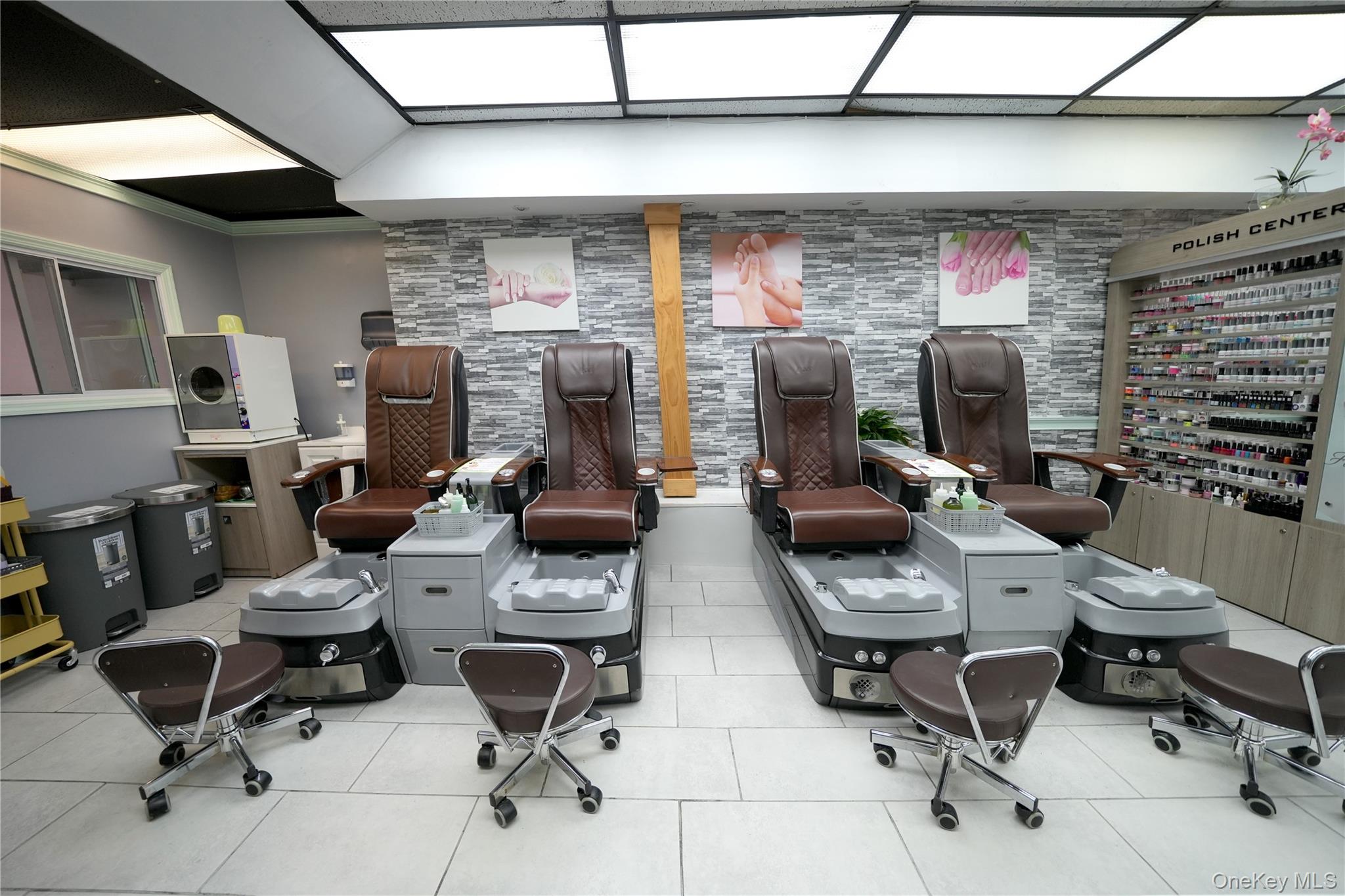 #9 photo, 116-17 Queens Boulevard, Forest Hills , NY 11375