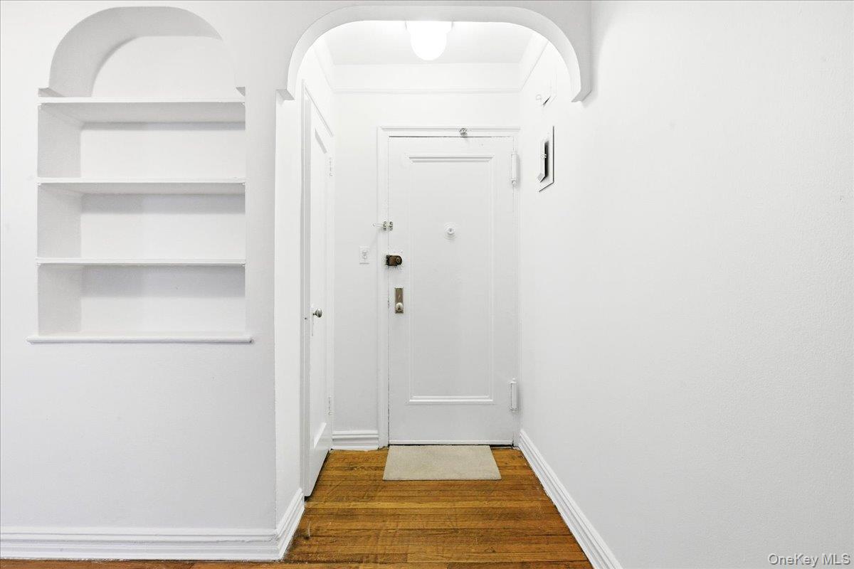 #4 photo, 111-39 76th Road, Forest Hills , NY 11375