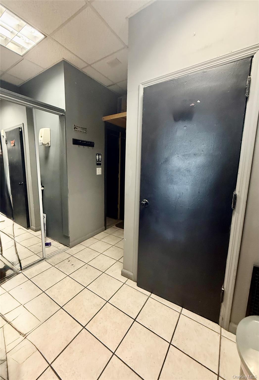 #12 photo, 123-127 Merrick Road, Amityville , NY 11701