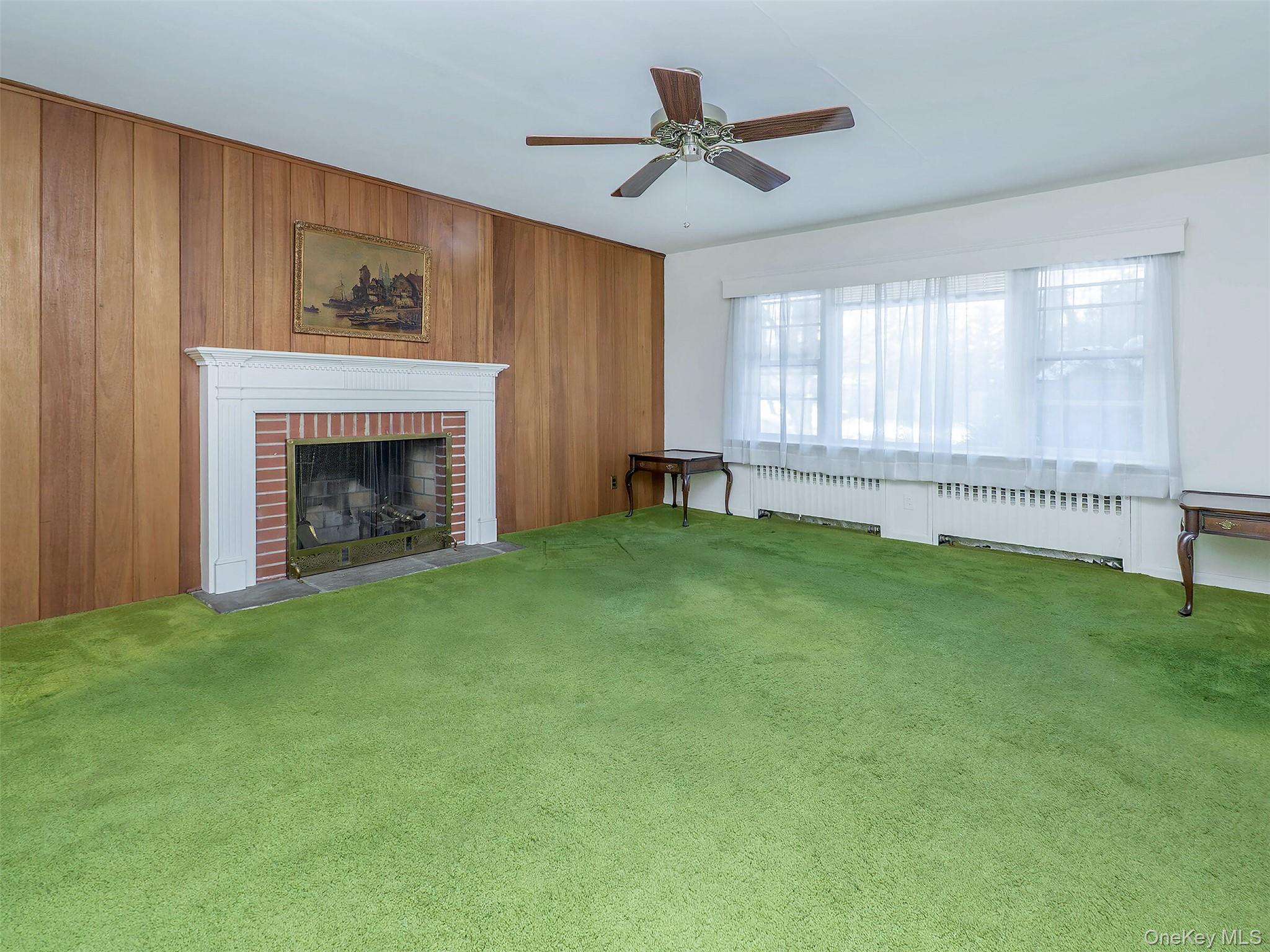 #5 photo, 856 Glen Cove Avenue, नासाउ काउंटी Glen Head , NY 11545