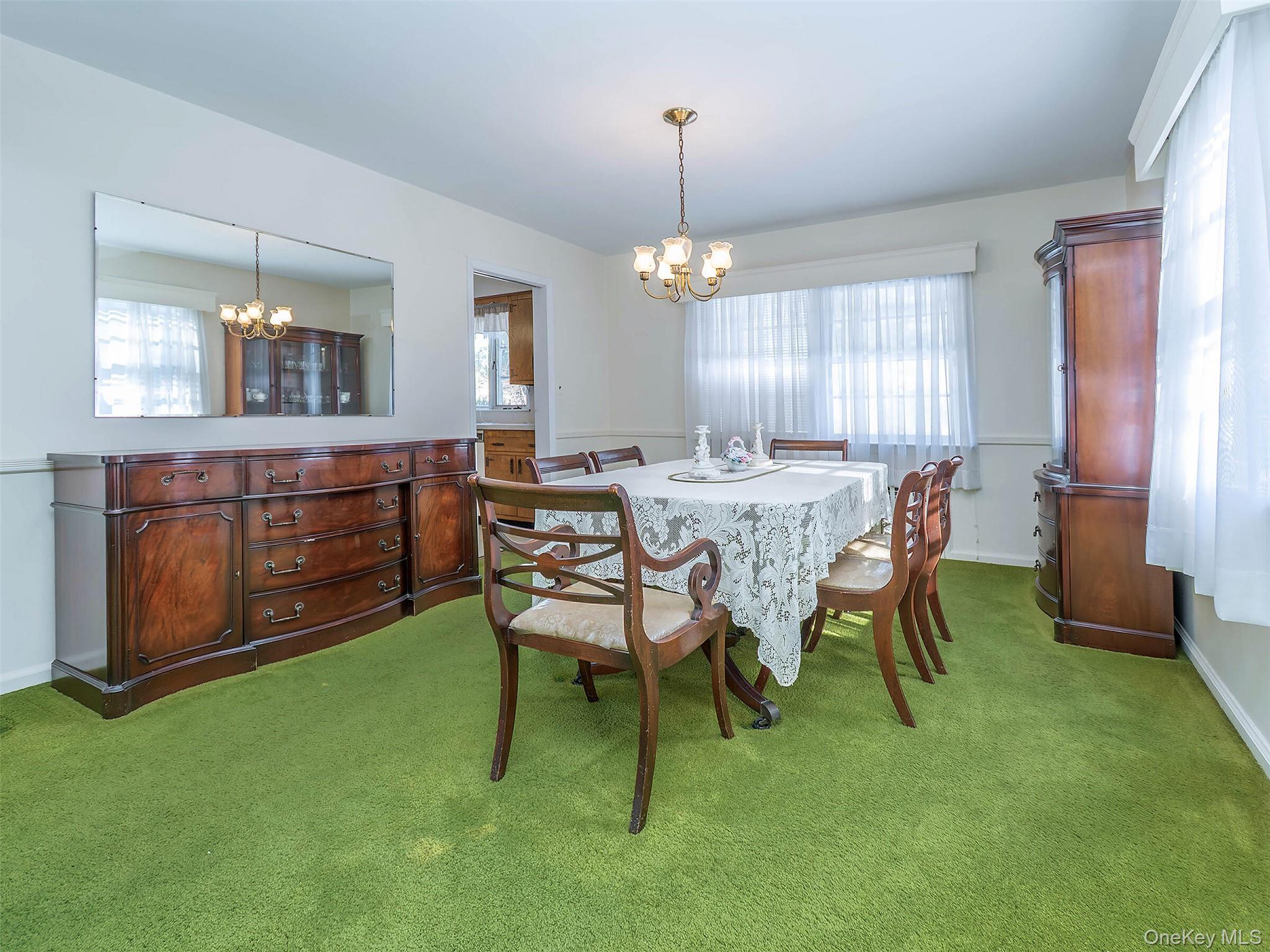 #9 photo, 856 Glen Cove Avenue, नासाउ काउंटी Glen Head , NY 11545