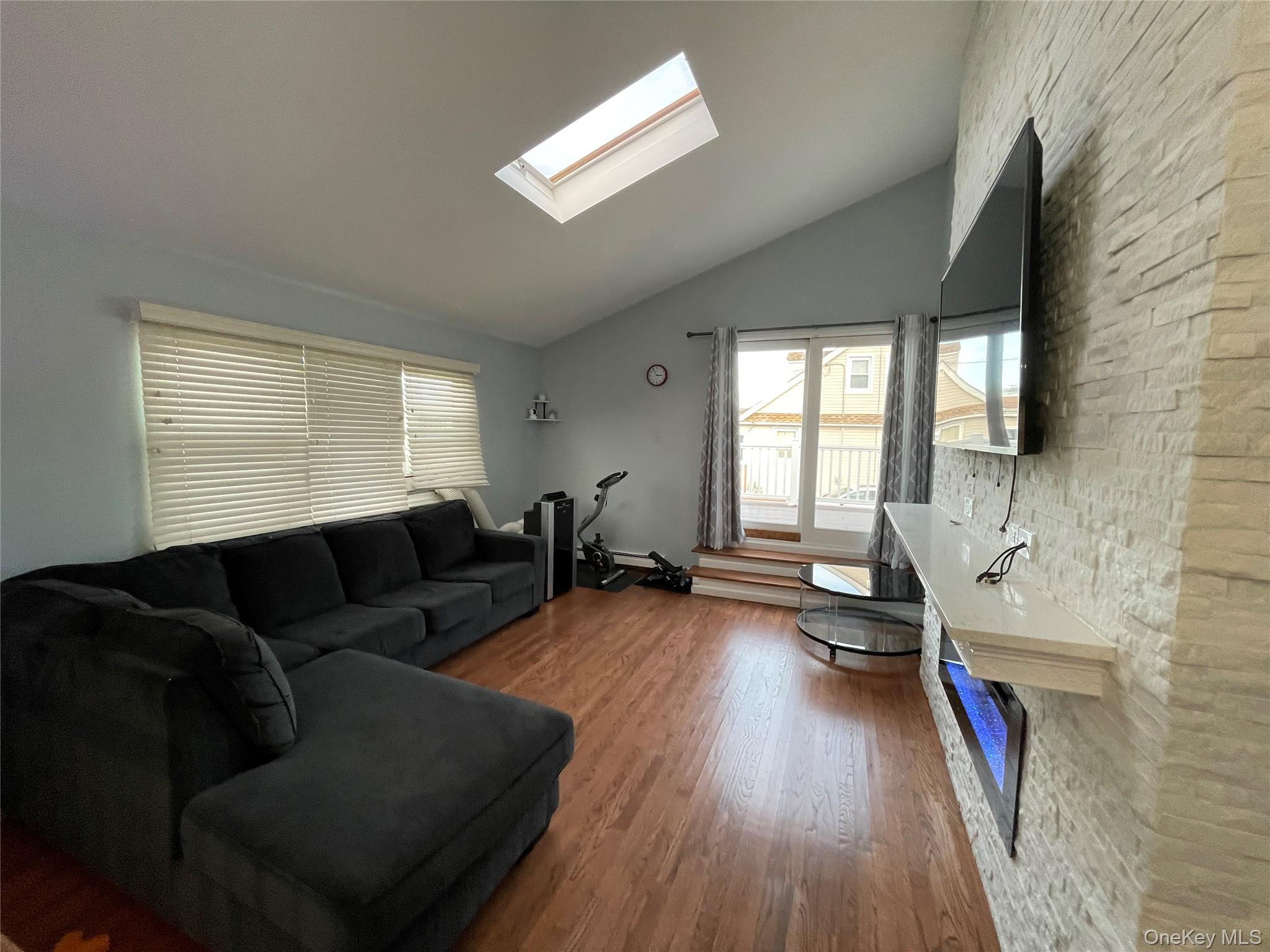 #10 photo, 70 Birch Road, Amityville , NY 11701