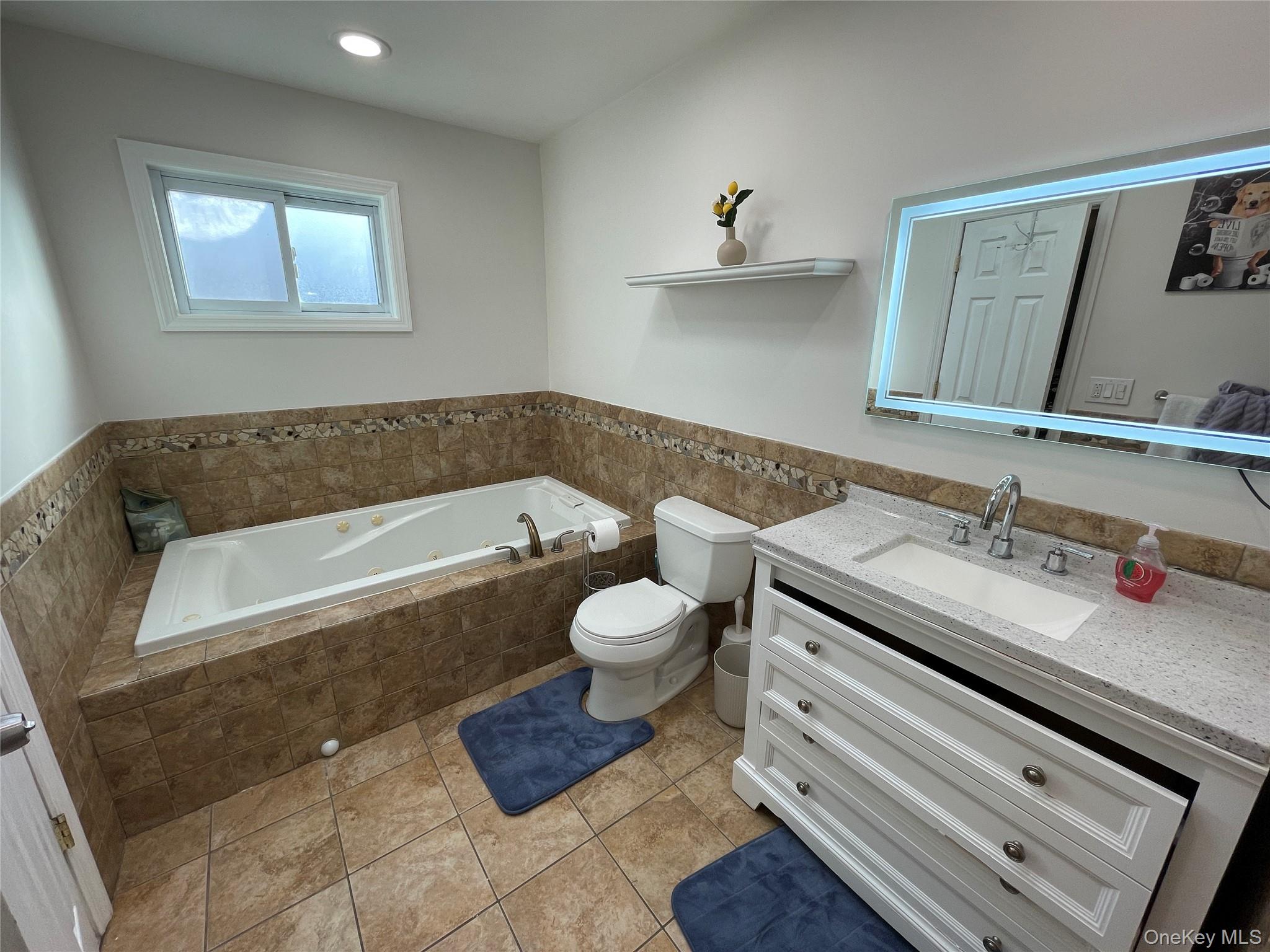 #17 photo, 70 Birch Road, Amityville , NY 11701