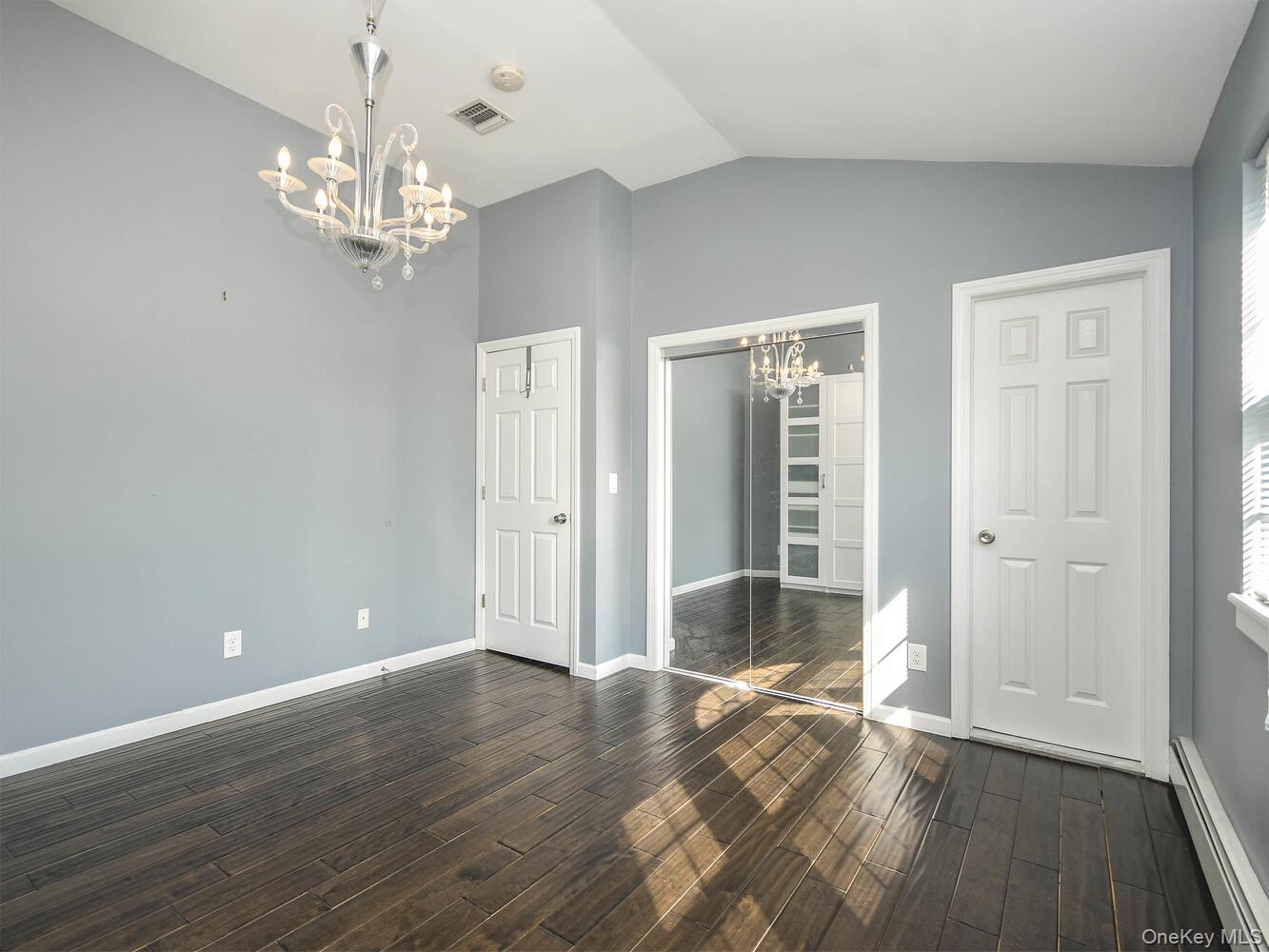 #11 photo, 49 Ashwood Road Apt A, Port Washington , NY 11050