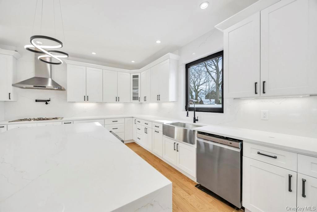 #15 photo, 45 Ramble Lane, Levittown , NY 11756