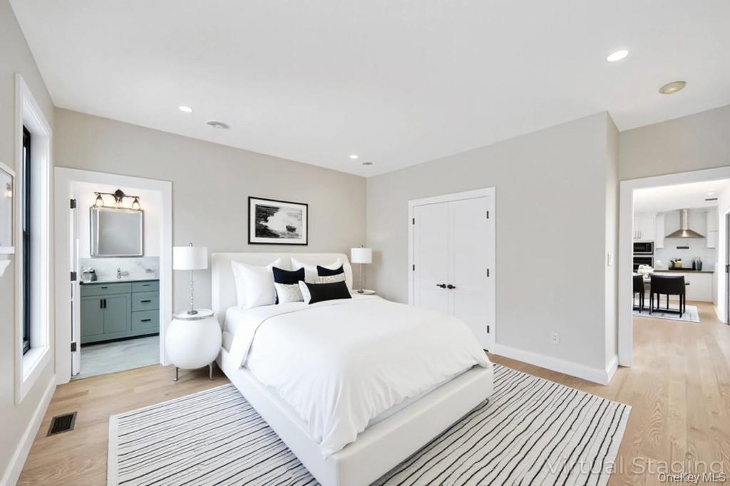 #18 photo, 45 Ramble Lane, Levittown , NY 11756