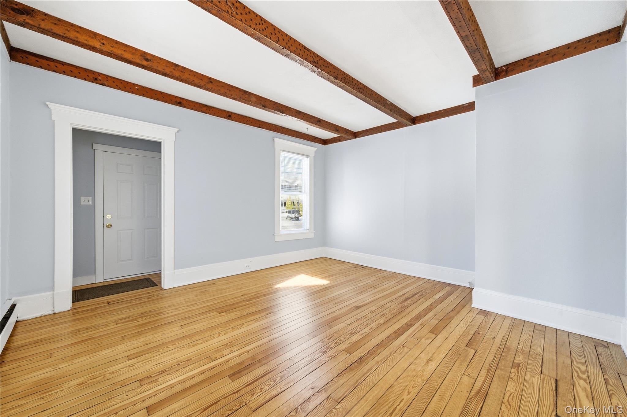 #3 photo, 163 Ketcham Avenue, 东长岛 Amityville , NY 11701