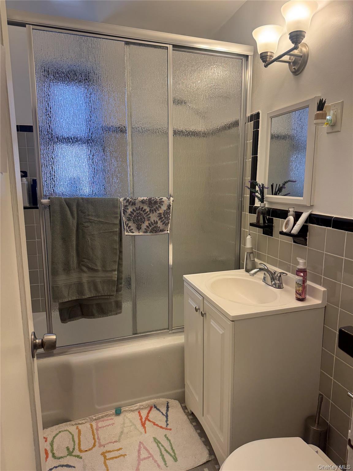 #10 photo, 37-27 86th Street, كوينز Jackson Heights , NY 11372