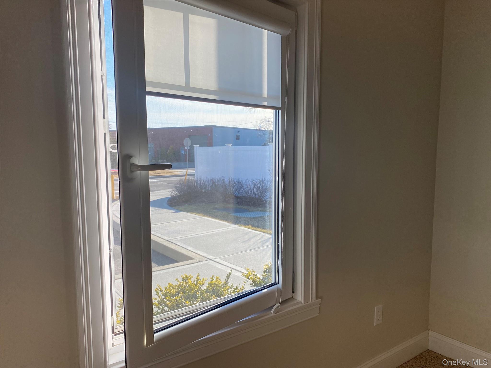 #14 photo, 515 Jackson Avenue, 東長島 Lindenhurst , NY 11757