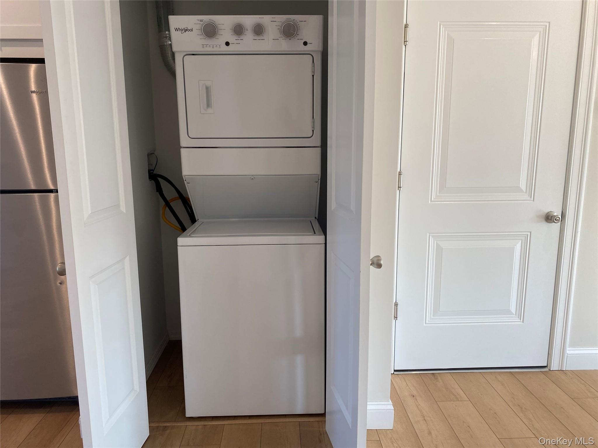 #7 photo, 515 Jackson Avenue, 東長島 Lindenhurst , NY 11757