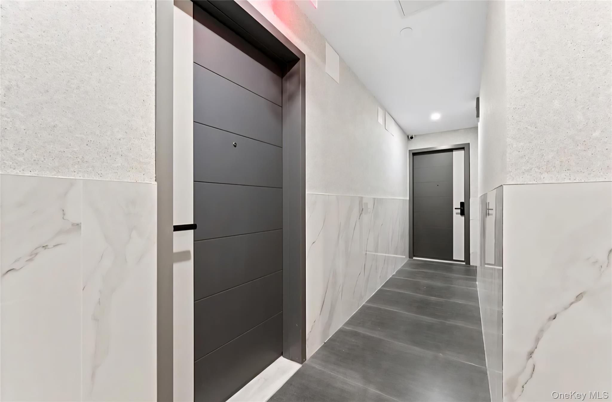 #2 photo, 13243 Metropolitan Avenue, Richmond Hill , NY 11418