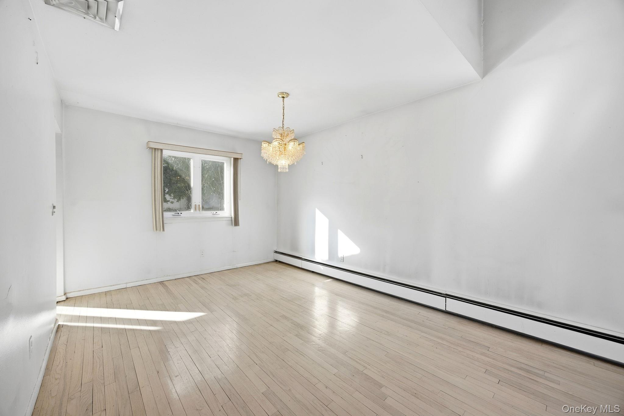 #8 photo, 87 Executive Drive, Нассау ‖ New Hyde Park , NY 11040