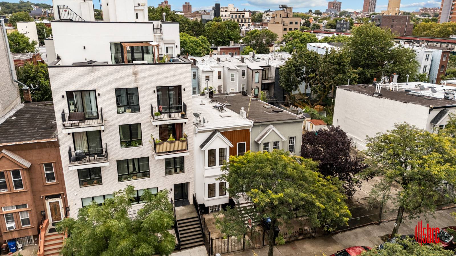 #44 photo, 1058 Jefferson Ave, Bushwick , NY 11221