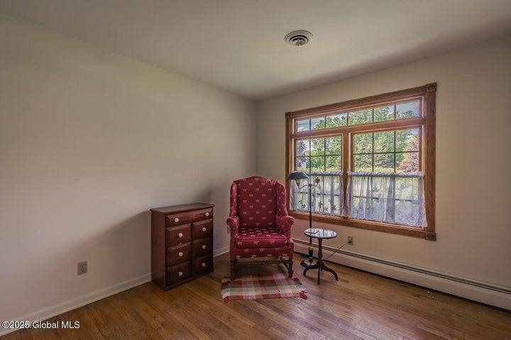 #18 photo, 7 Western, Charlton , NY 12019