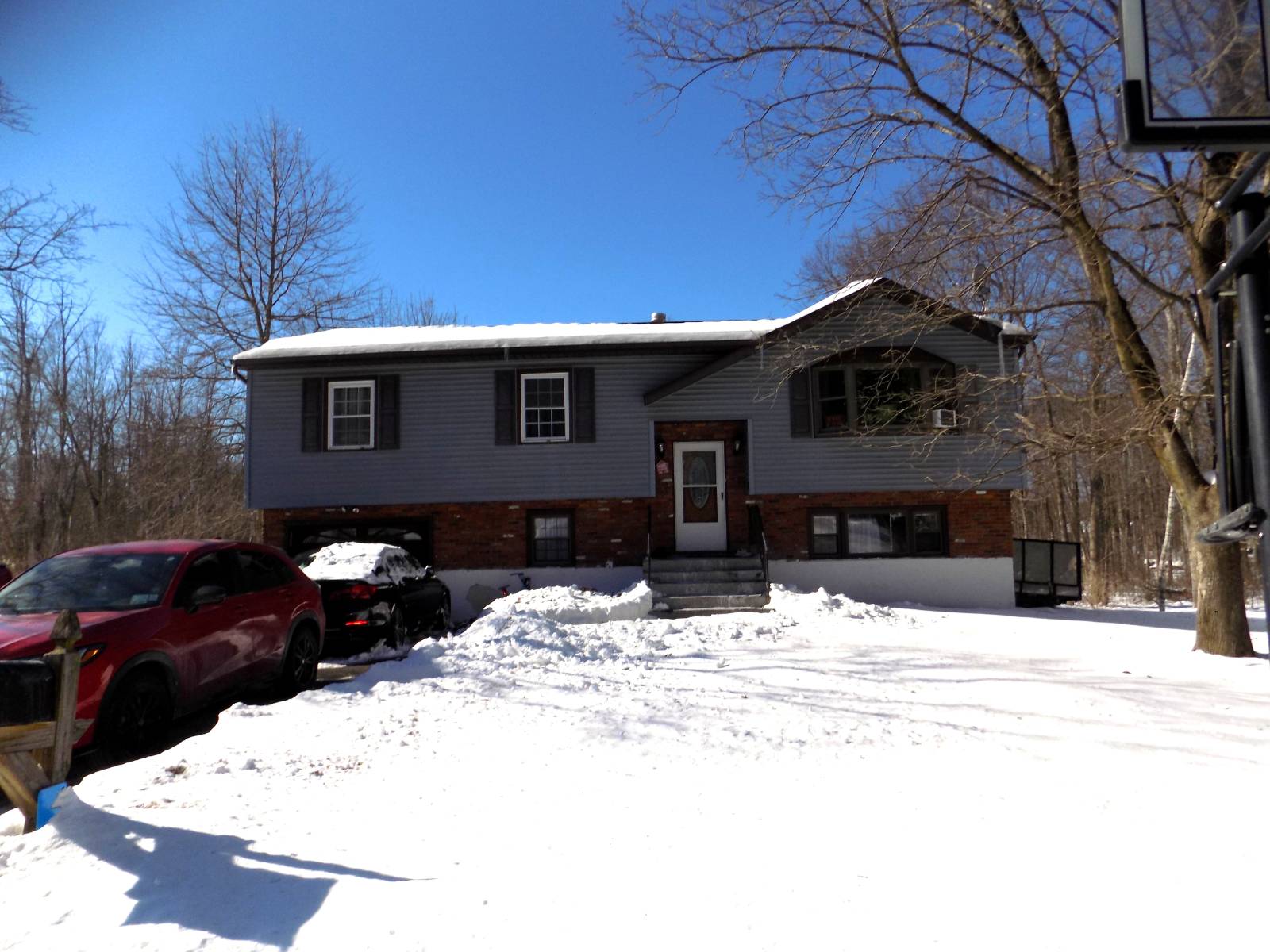 #1 photo, 16 Baldwin Dr, Wappingers Falls , NY 12590
