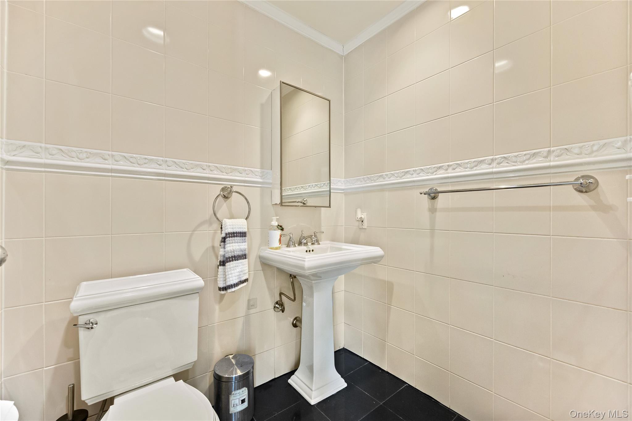 #5 photo, 4 John Bean Court, Port Washington , NY 11050