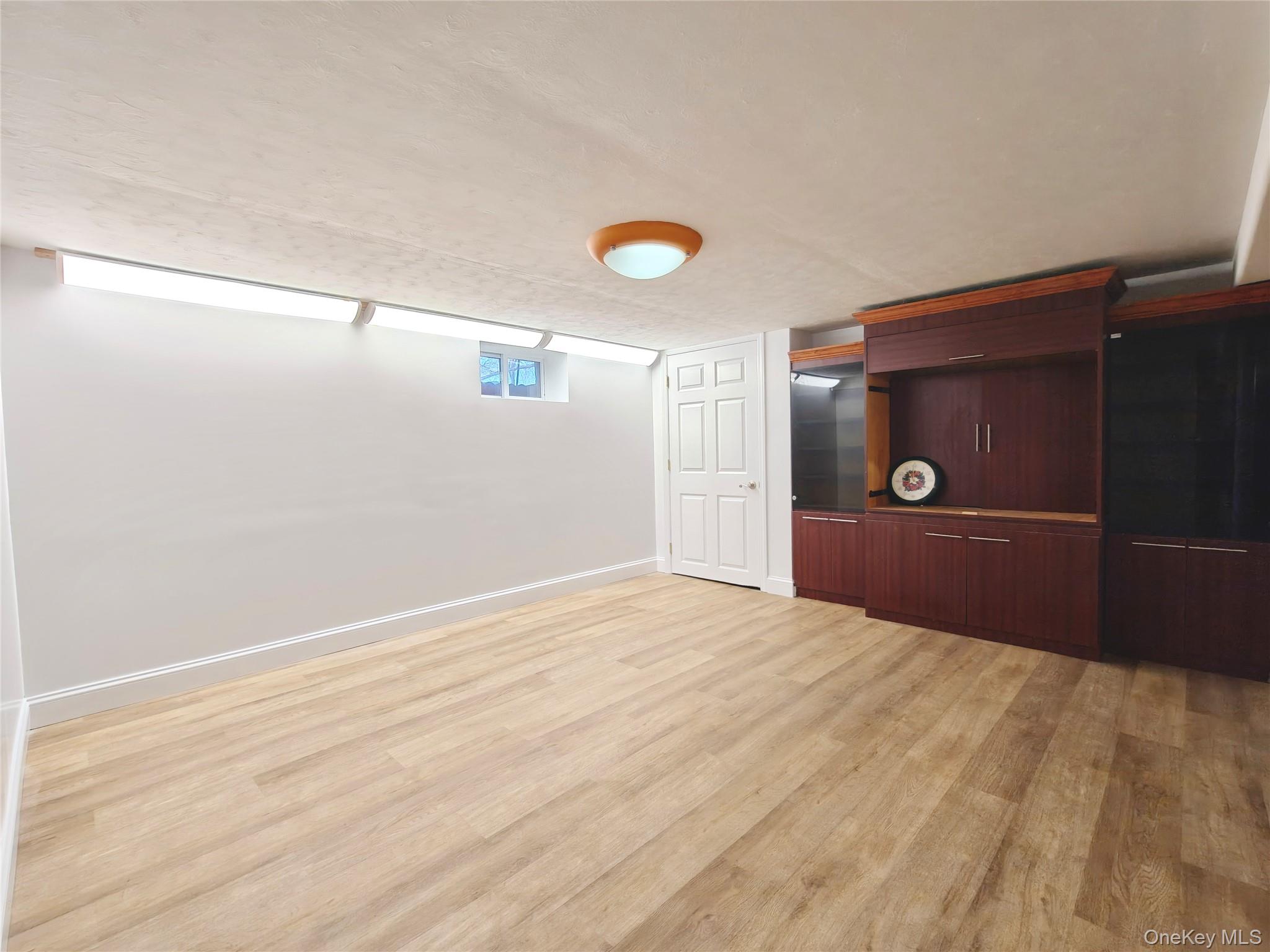 #20 photo, 151-28 24th Rd Road, Whitestone , NY 11357