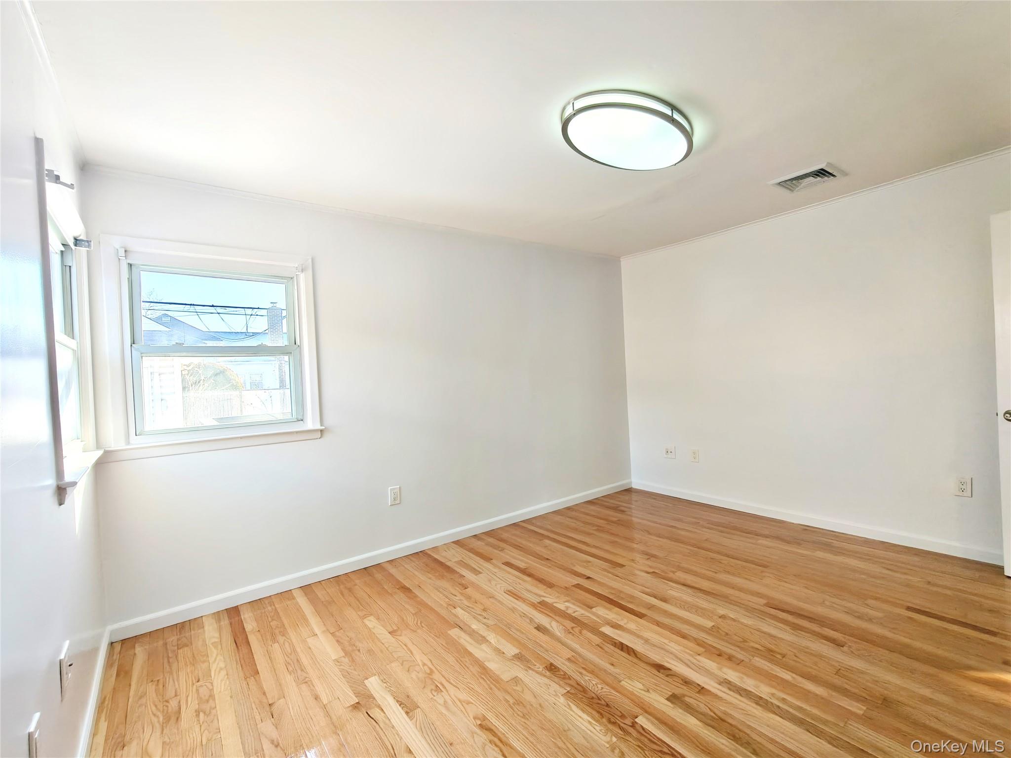 #7 photo, 151-28 24th Rd Road, Whitestone , NY 11357