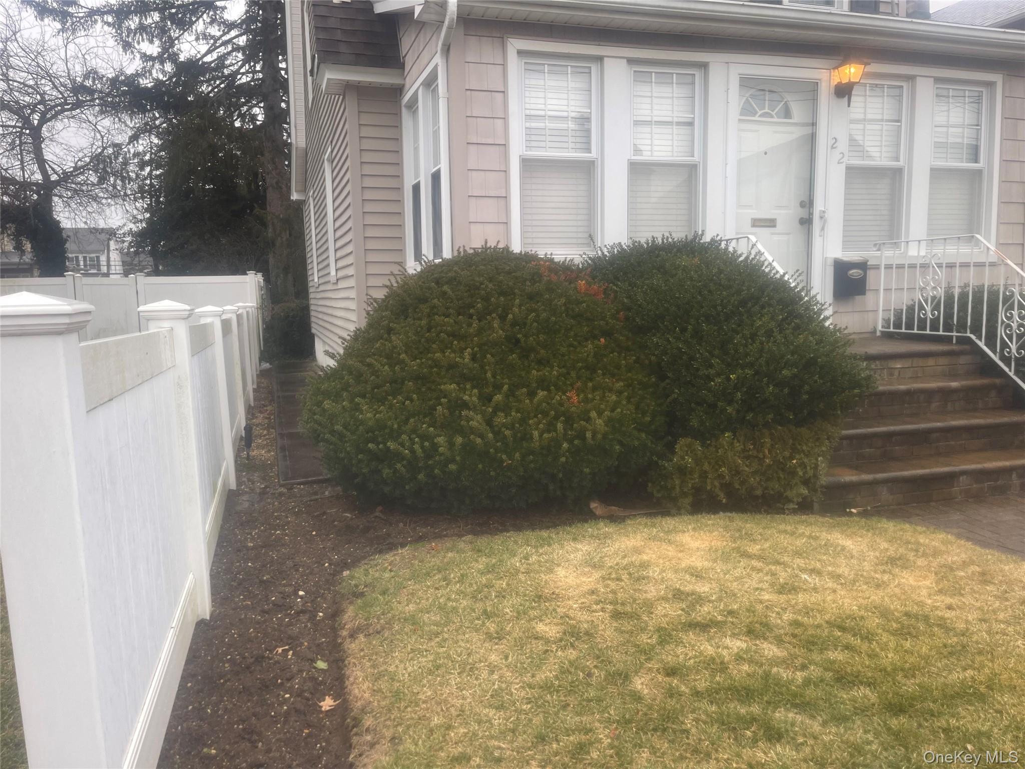 #3 photo, 22 Eton Street, Valley Stream , NY 11581