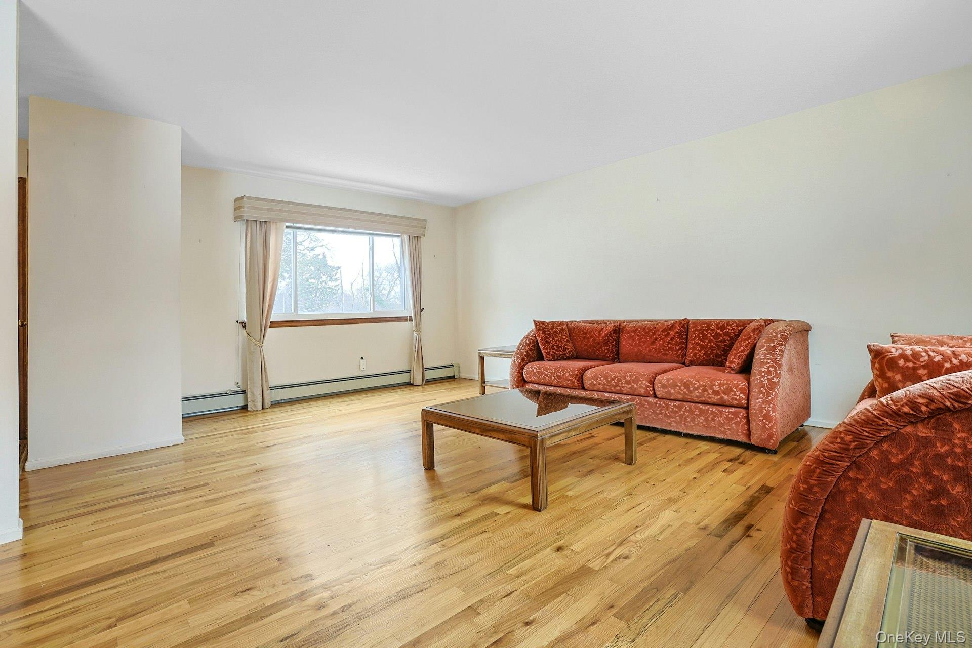 #8 photo, 186 Rutledge Avenue, Hawthorne , NY 10532