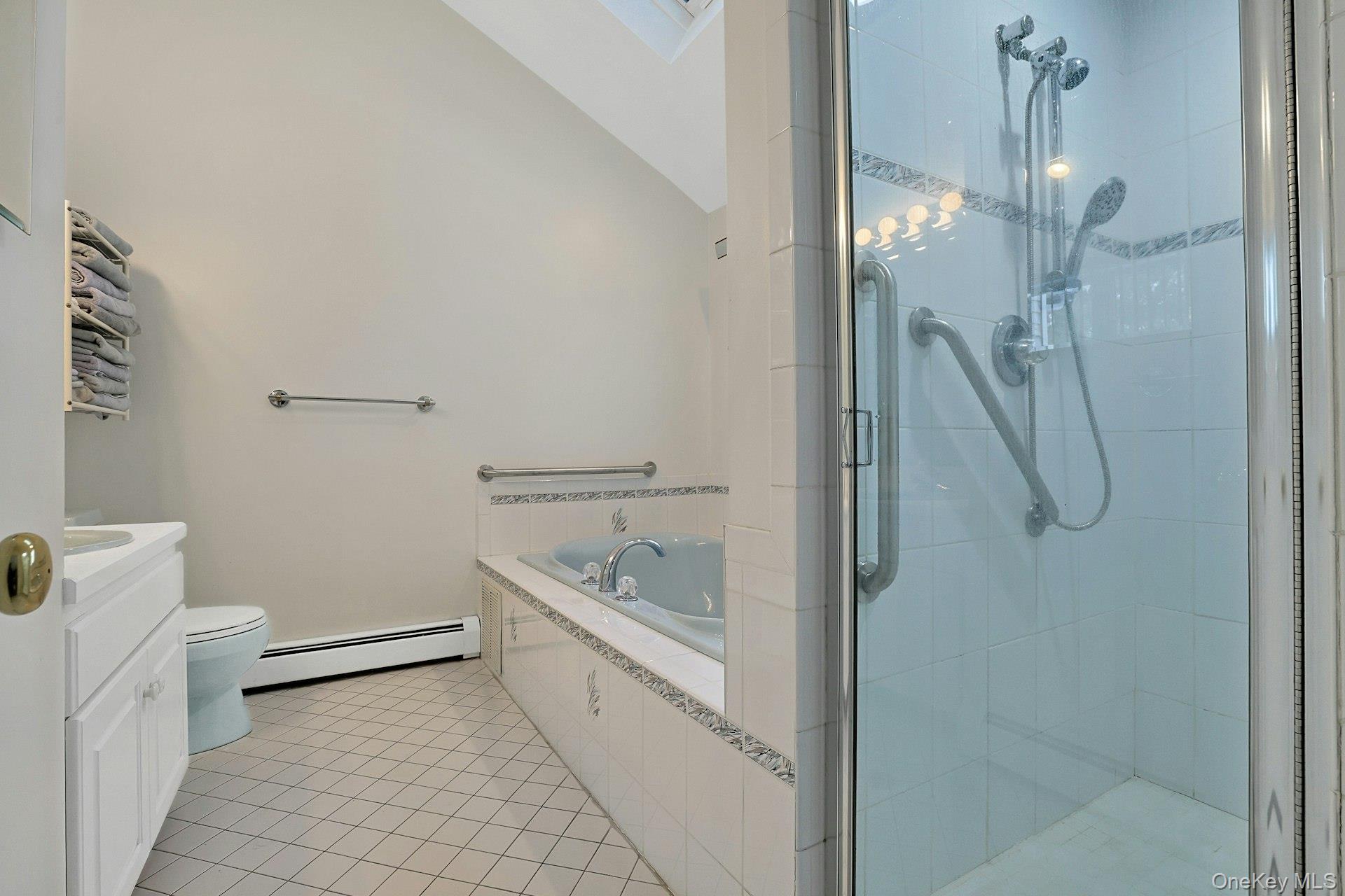 #19 photo, 31 W Linwood Street, Valhalla , NY 10595