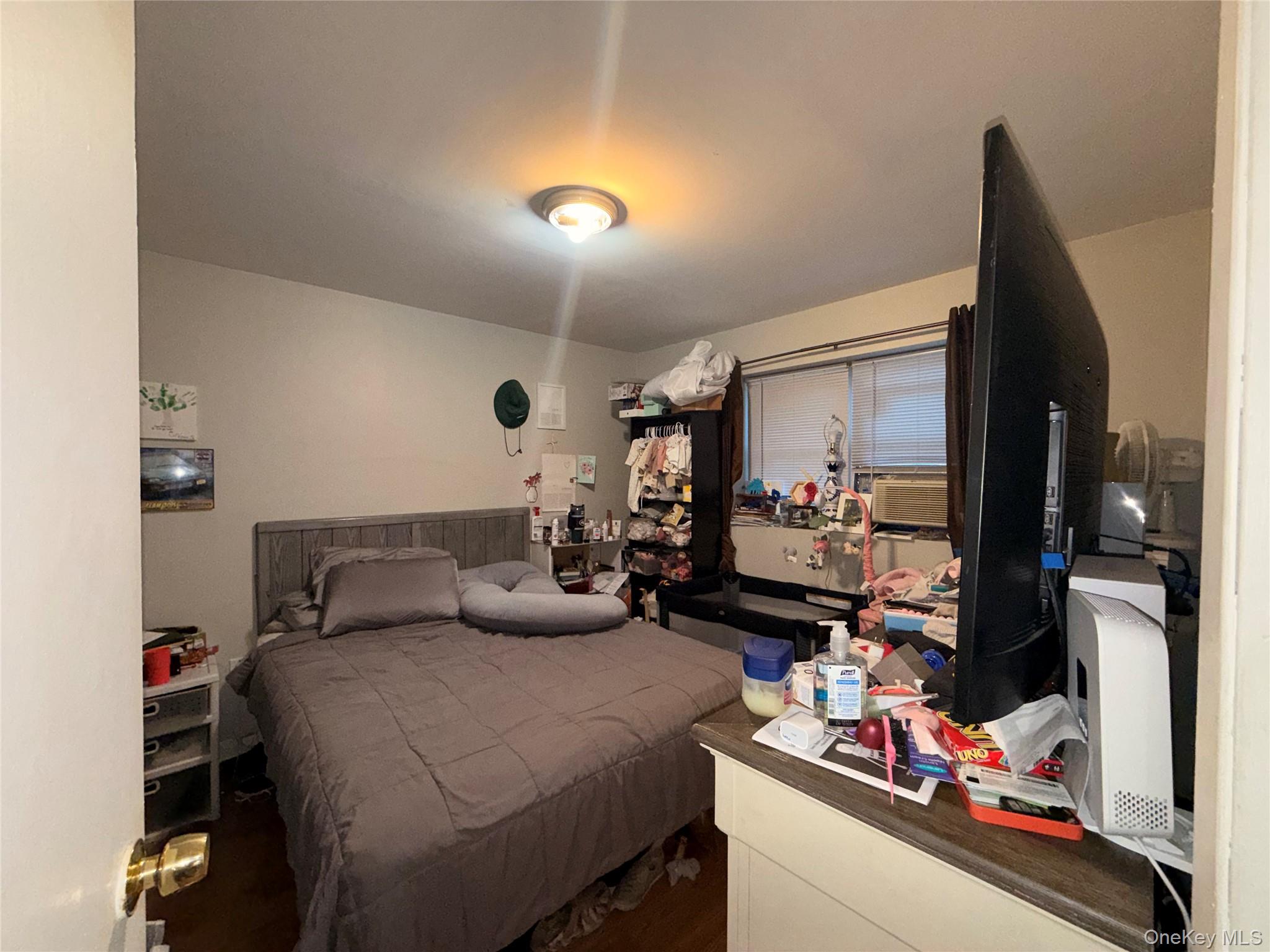 #12 photo, 20 Lawn Avenue, New Rochelle , NY 10801