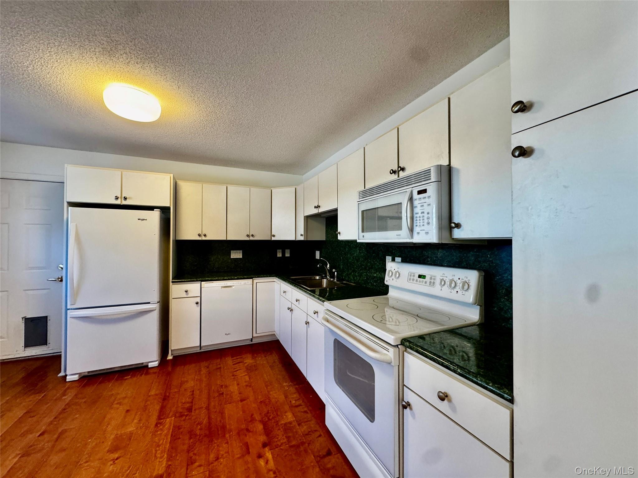 #4 photo, 839 Heritage Hills, Somers , NY 10589