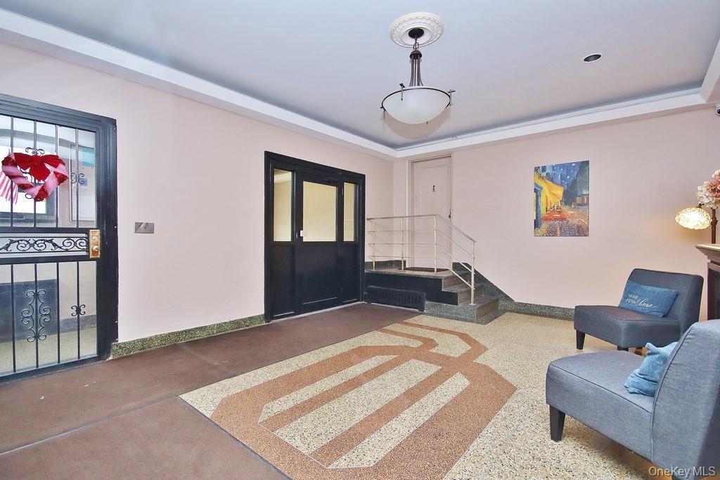 #14 photo, 95 Sedgewick Avenue, Yonkers , NY 10705