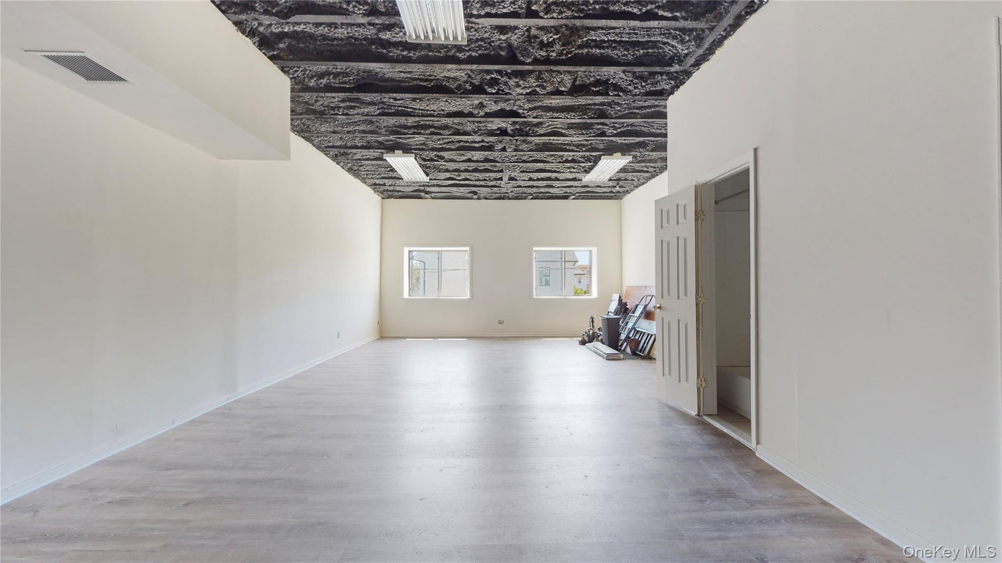 #4 photo, 166 W Park Avenue, Long Beach , NY 11561