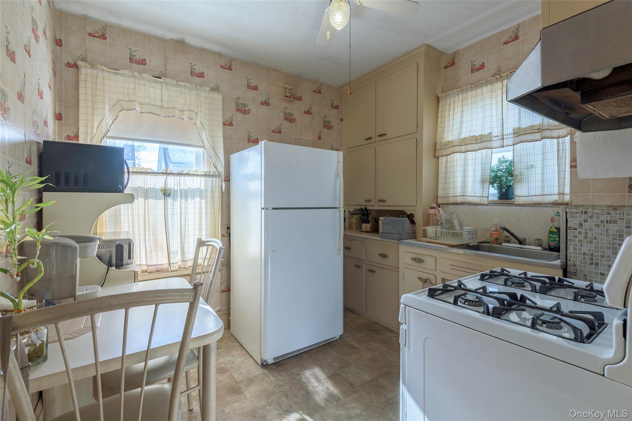 #11 photo, 221-72 91st Avenue, Queens Village , NY 11428