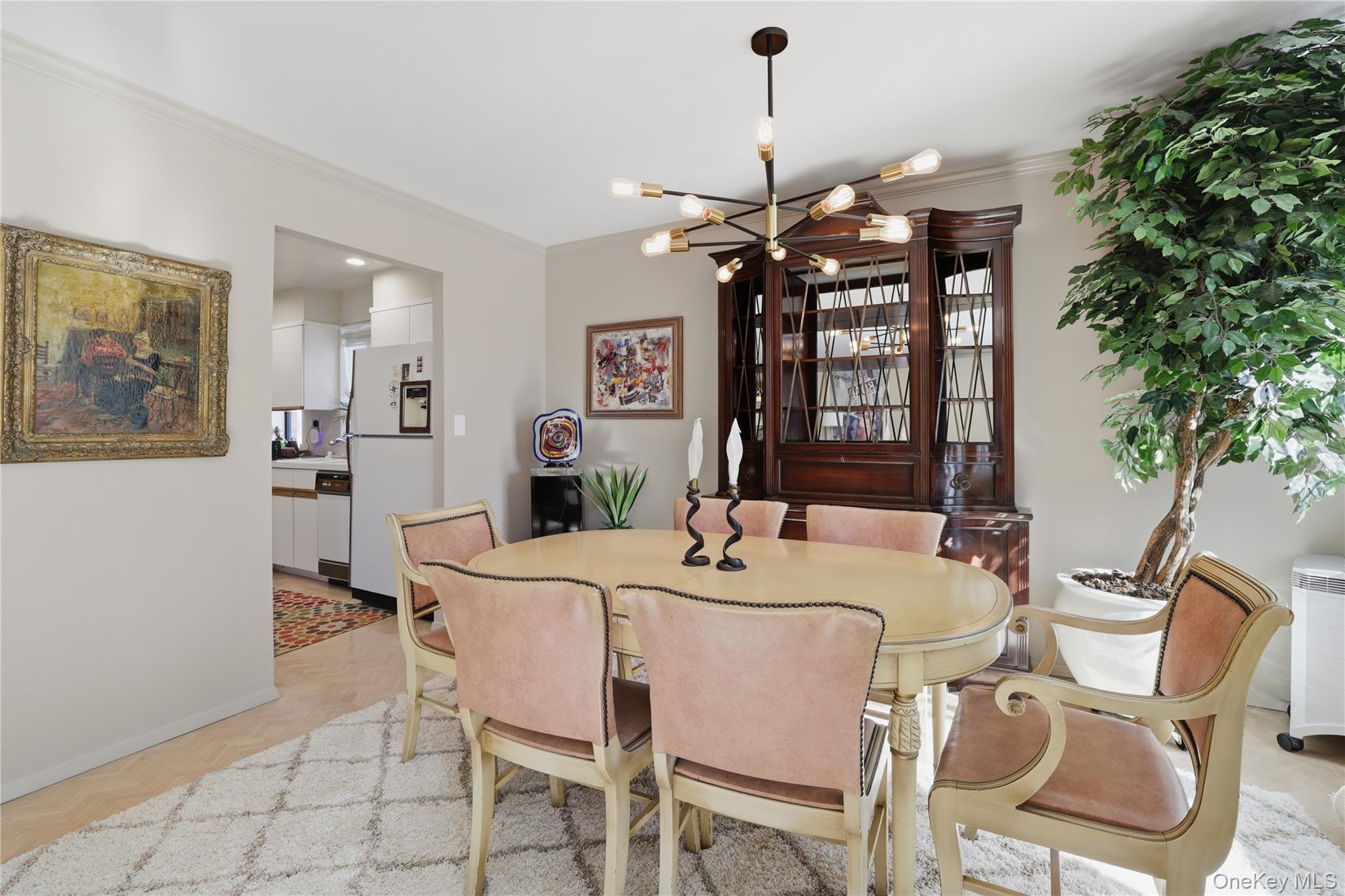 #6 photo, 99 S Park Avenue, Rockville Centre , NY 11570