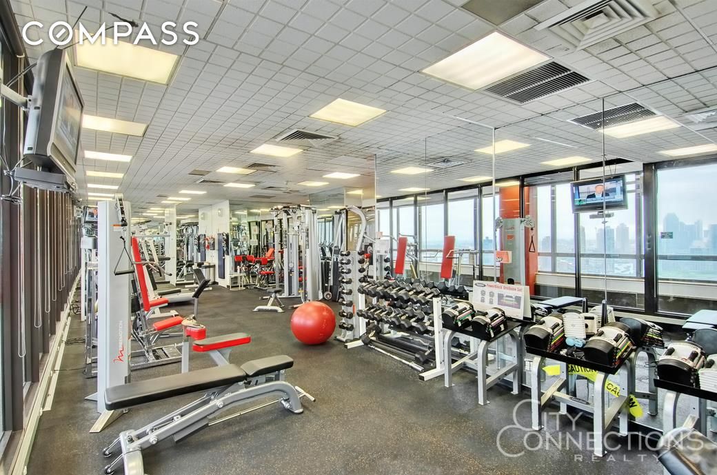 #6 photo, 630 1st Avenue, Murray Hill , NY 10016