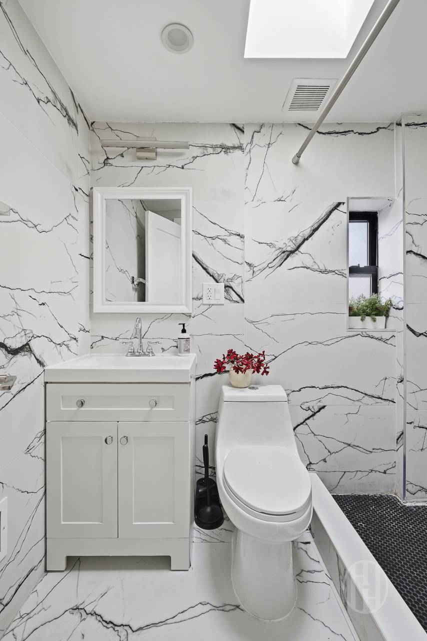 #11 photo, 520 Meeker Avenue, Бруклин ‖ East Williamsburg , NY 11222