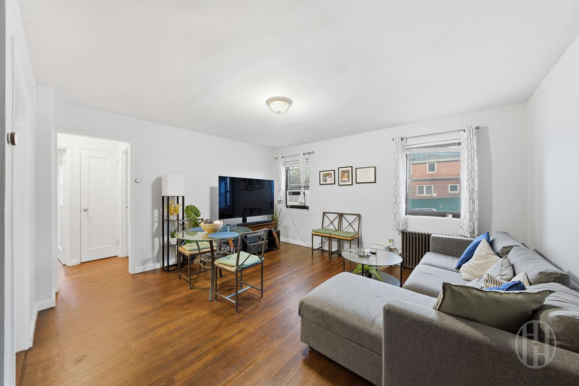 #1 photo, 144-46 77th Road, קווינס Flushing , NY 11367