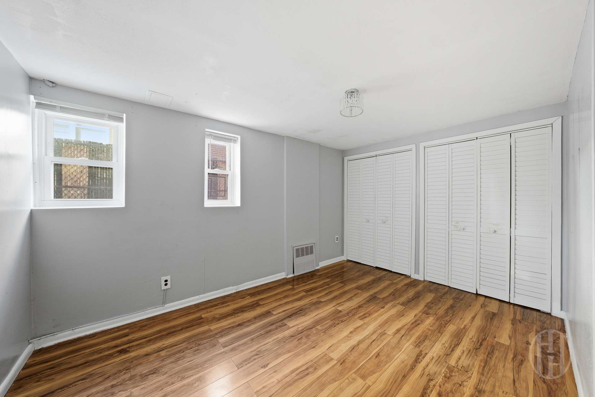 #6 photo, 1318 E 58th Street, Бруклин ‖ Flatlands , NY 11234