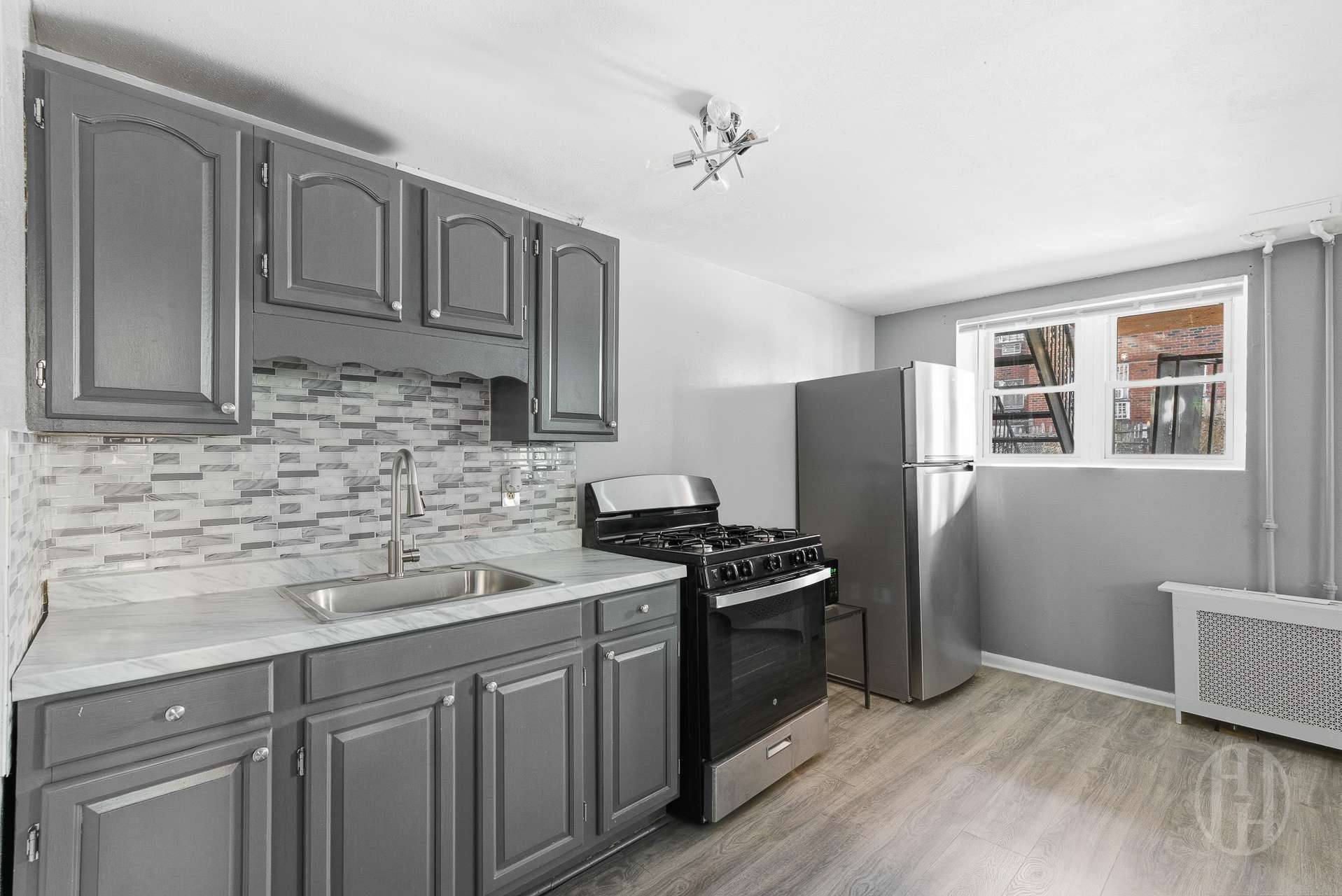 #7 photo, 1318 E 58th Street, Бруклин ‖ Flatlands , NY 11234