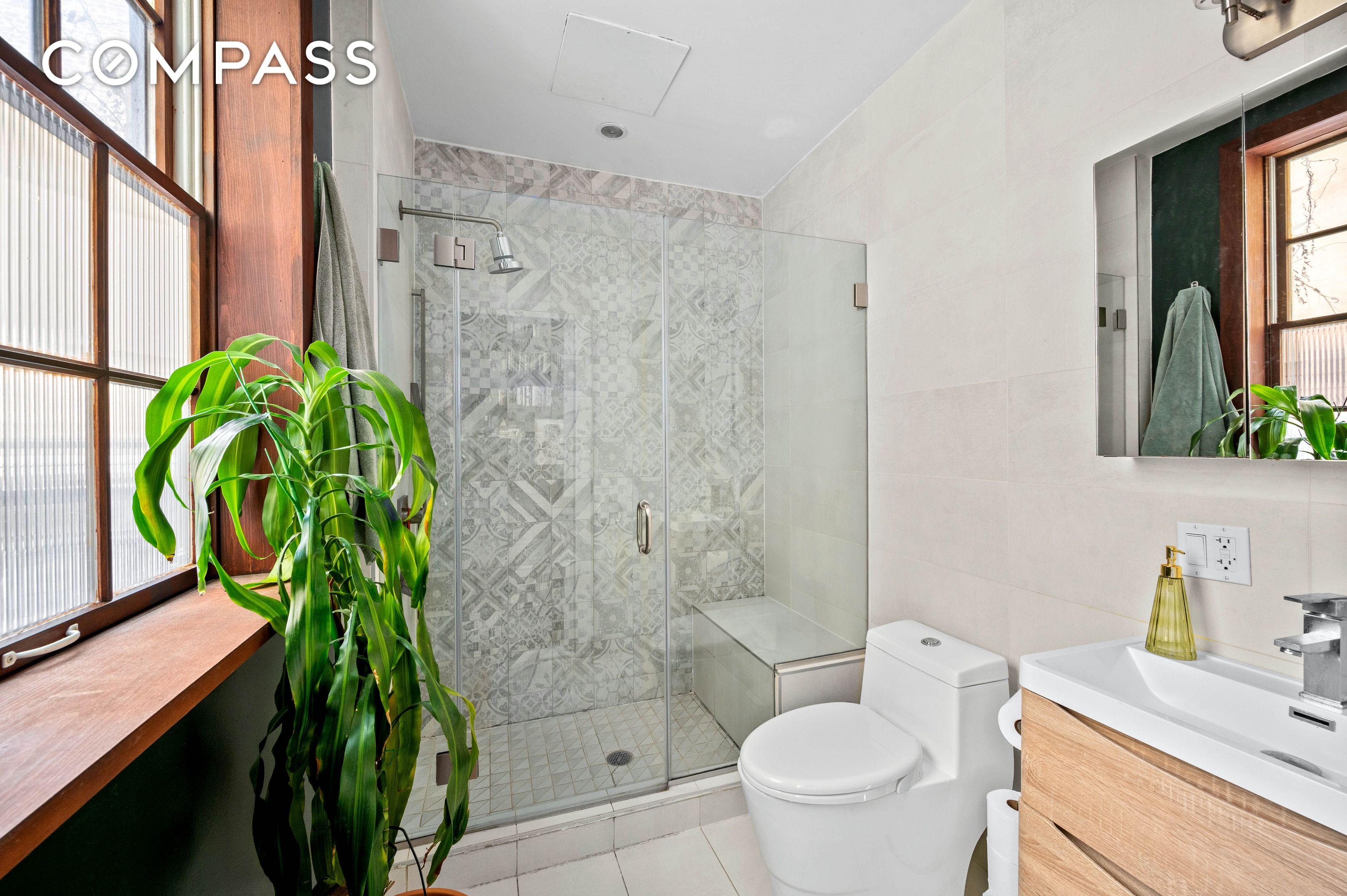 #8 photo, 210 Pulaski Street, Bedford-Stuyvesant , NY 11206