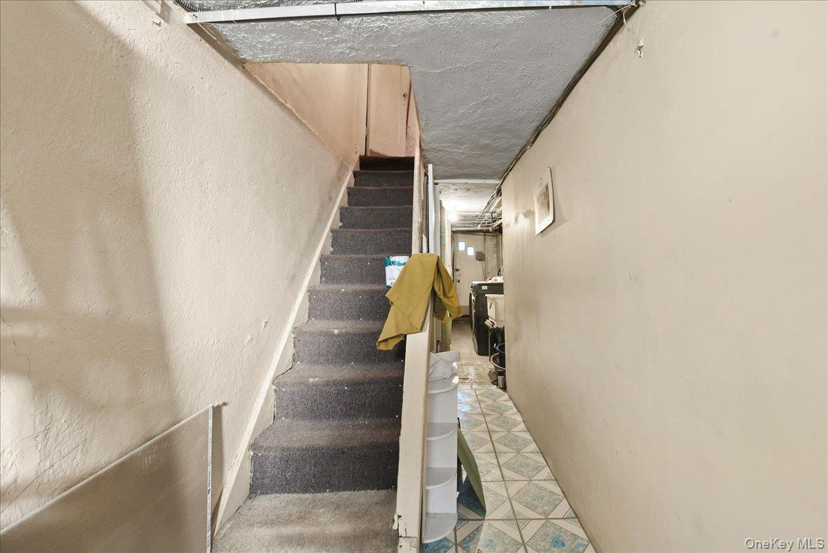 #18 photo, 3310 Bouck Avenue, Bronx , NY 10469