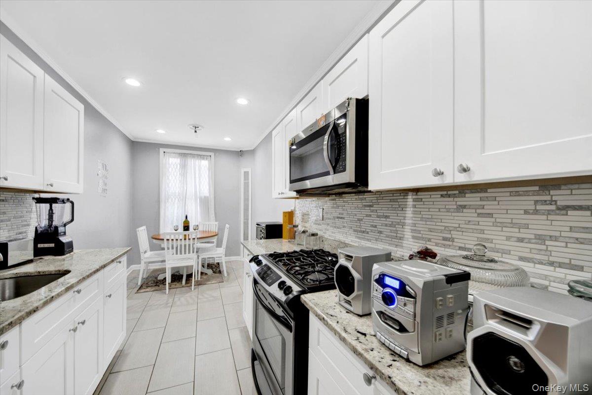 #14 photo, 2925 Matthews Avenue, Bronx , NY 10467